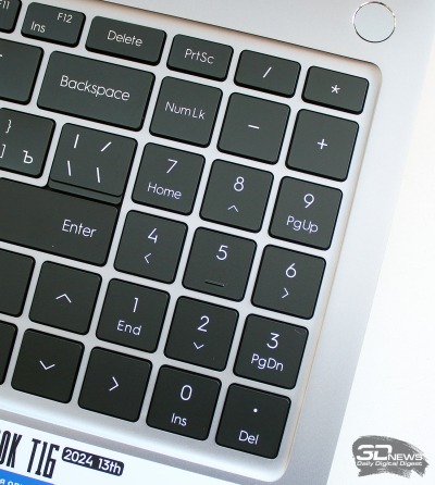 Ноутбук среднего класса Tecno Megabook T16 2024 13th: суевериям вопреки