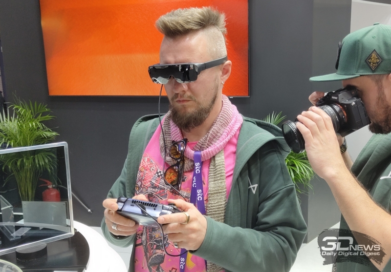 Tecno готовит к выпуску портативную консоль Pocket Go с 215-дюймовым дисплеем за $899