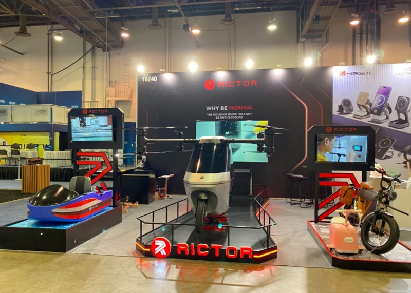 Китайцы показали на CES 2025 летающий мотоцикл&nbsp;&mdash; для него заявлено 40 минут полёта, но без доказательств