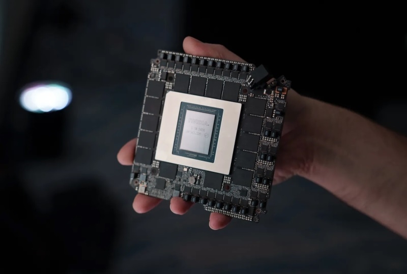 Опубликованы подробные фото GeForce RTX 5090 Founders Edition &mdash; мощной и компактной