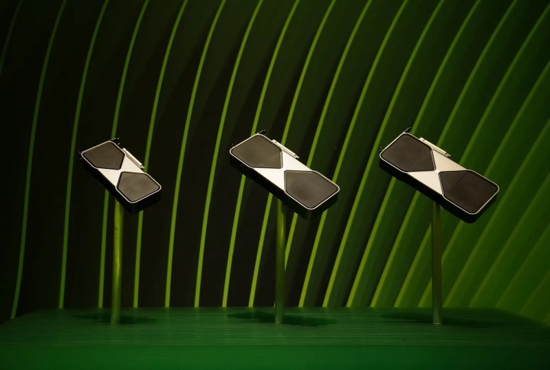 Опубликованы подробные фото GeForce RTX 5090 Founders Edition &mdash; мощной и компактной