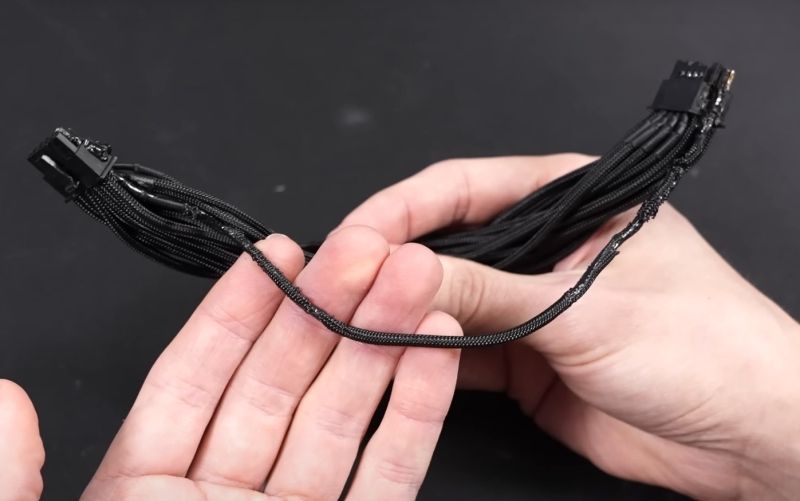 GeForce&nbsp;RTX 5090 уличили в разогреве кабелей питания до 150 &deg;C за считаные минуты