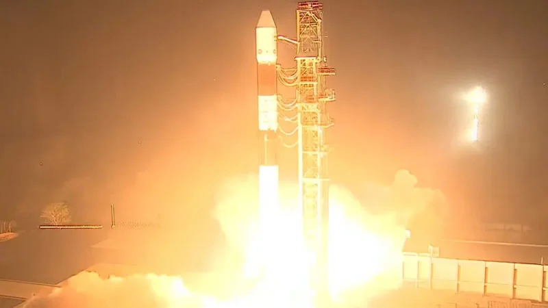 Индия впервые контролируемо свела с орбиты космический аппарат — его безопасно затопили у берегов Австралии