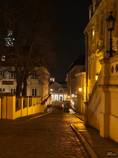 Обзор Nothing Phone (3a) Pro: самый нескучный смартфон 2025 года