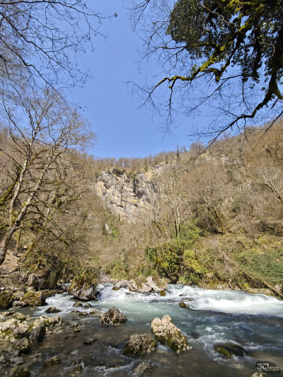 Обзор смартфона Xiaomi 15: горячая штучка